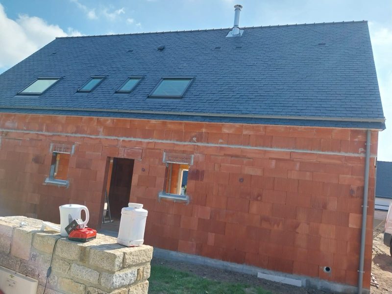 Couverture ardoise et création de Velux Saint Gildas de Ruys