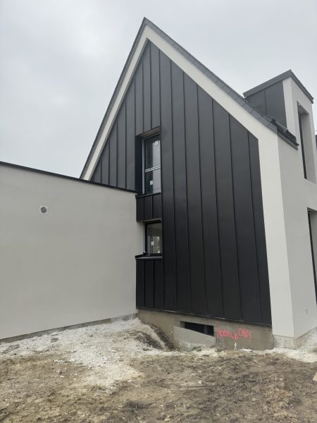 Couverture ardoise et bardage zinc anthra Le Tour Du Parc